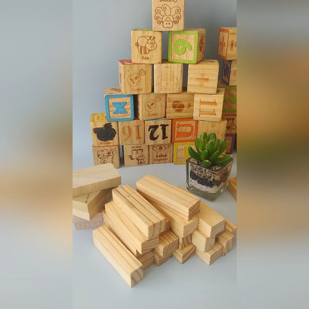 Bundle blocks wooden  variety in good condition